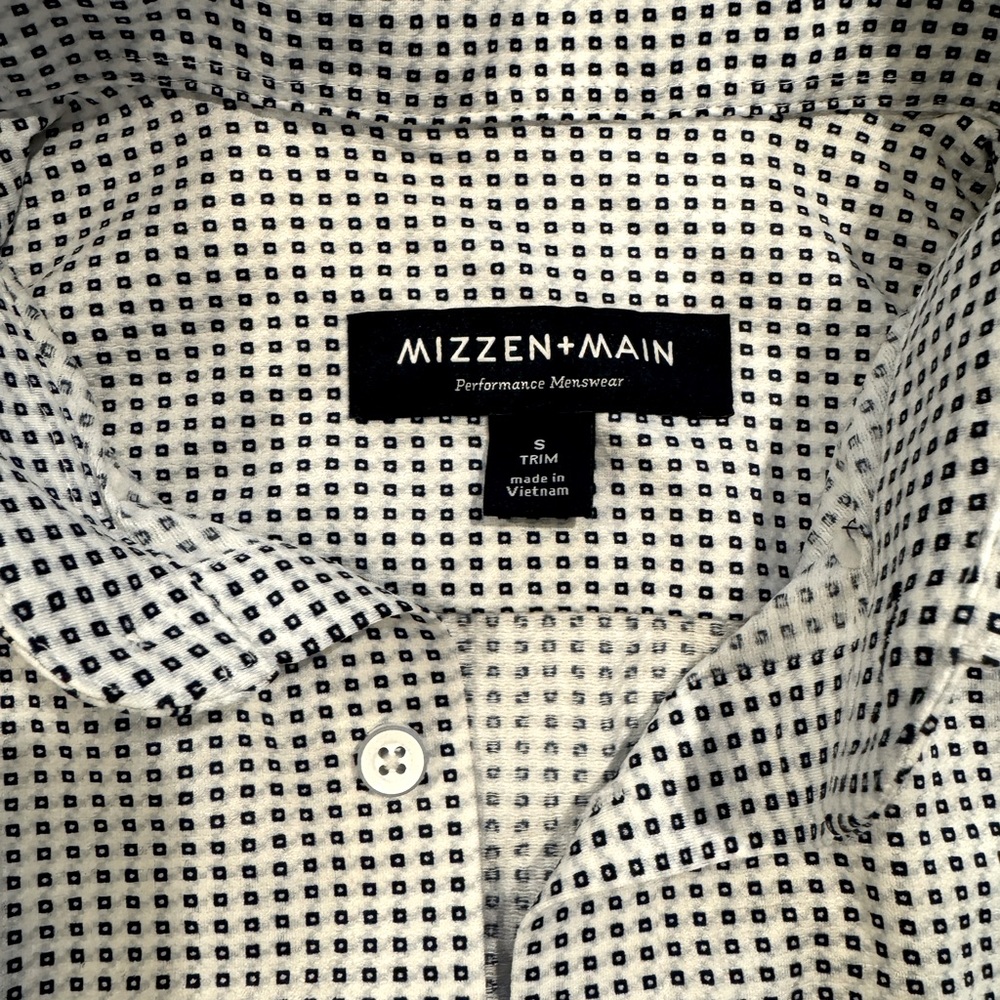 Small Trim Mizzen and Main short sleeve button down